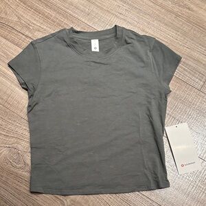 lululemon athletica Charcoal Short Sleeve Tee